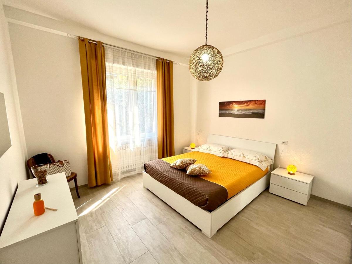 Marina Centro Harbor Apartment 里米尼 外观 照片